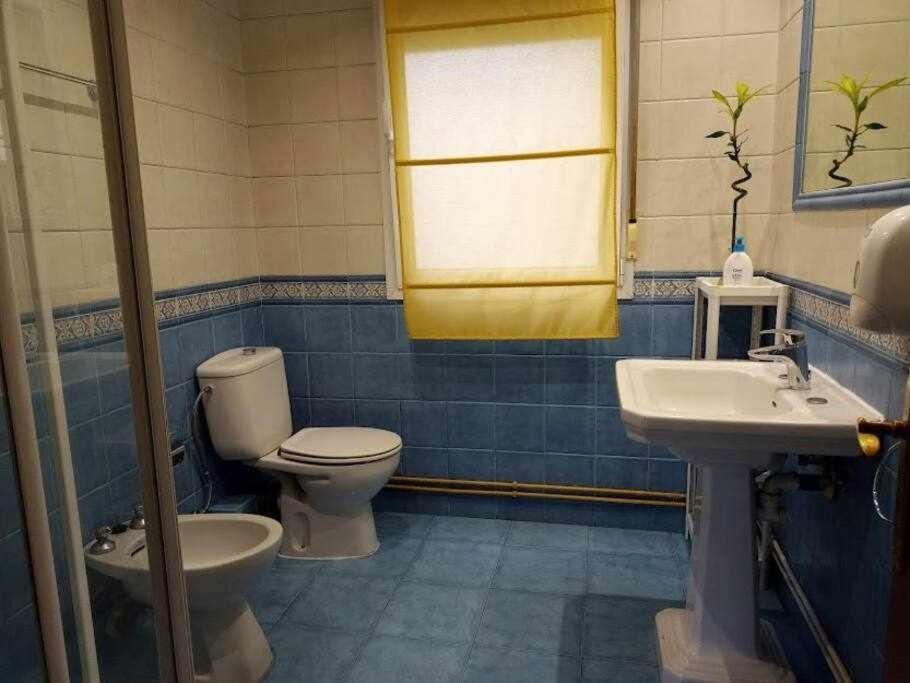 Fliphouse Rooms Pension Bilbao Buitenkant foto